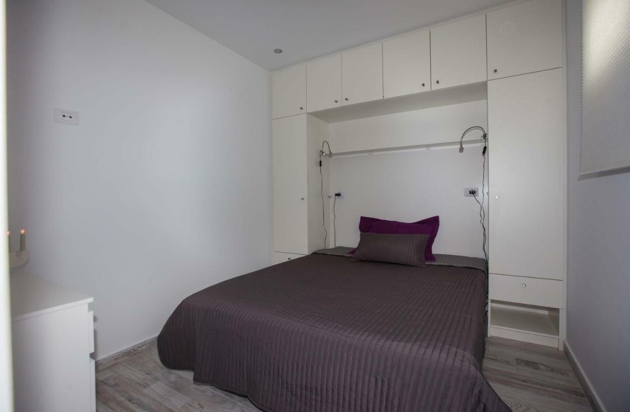 Mareverde Apartament 阿德耶 外观 照片